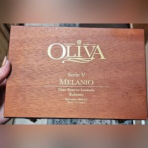 Olivia Serie V Gran Reserva Limitada Robusto Empty Collectible Box